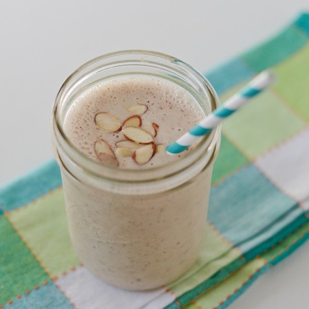 AlmondButterSmoothie-2267.jpg