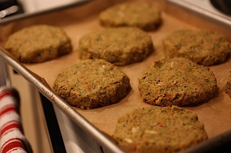 Meatless Friday: Oh She Glows Spelt Burgers