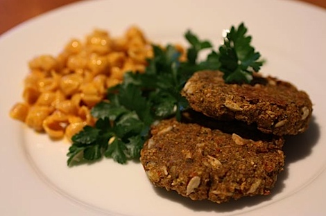 Meatless Friday: Oh She Glows Spelt Burgers