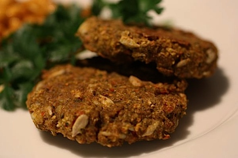 Meatless Friday: Oh She Glows Spelt Burgers