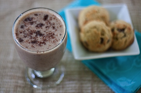 Healthy Cookies 'N Cream Smoothie Recipe