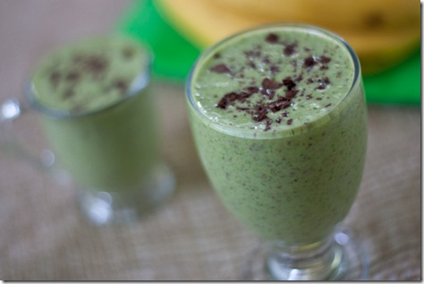 Cookies 'N Cream Green Monster Smoothie (Energy Boosting) - The Chic Life