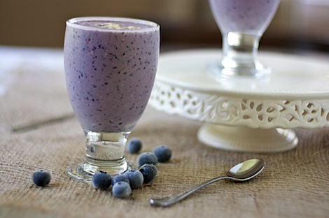 Healthy Blueberry Pie Smoothie Recipe