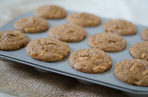 Healthy Cinnamon Apple Muffins Recipe