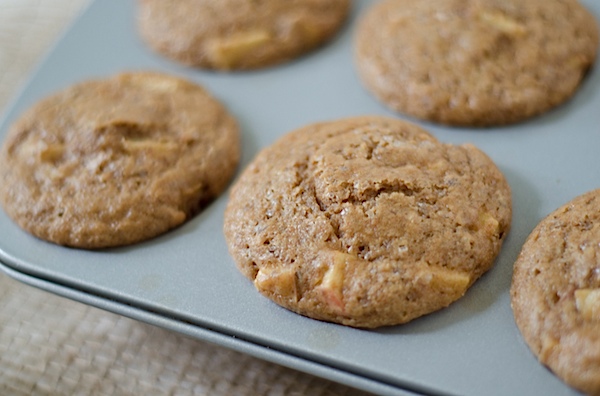 Healthy Cinnamon Apple Muffins Recipe