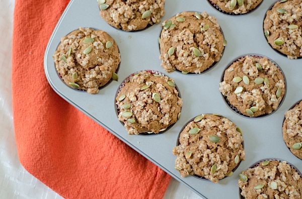 Ditch overly sugary store bought muffins and make this delicious, healthy, clean eating Pumpkin Pie Muffins recipe. Great for breakfast, snacks, or even dessert #recipe #healthy #healthyrecipes #cleaneating #recipe #realfood #vegan #vegetarian