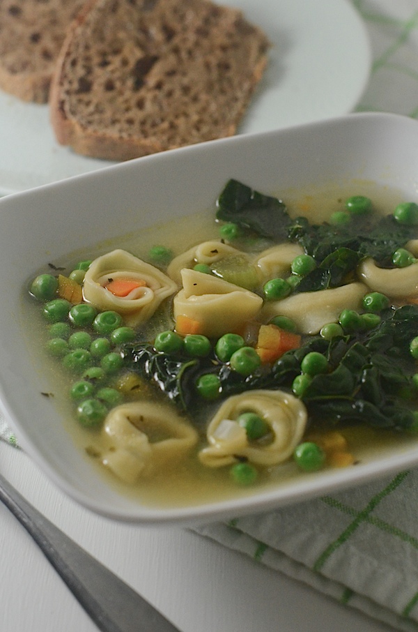 Easy Tortellini Soup Recipe