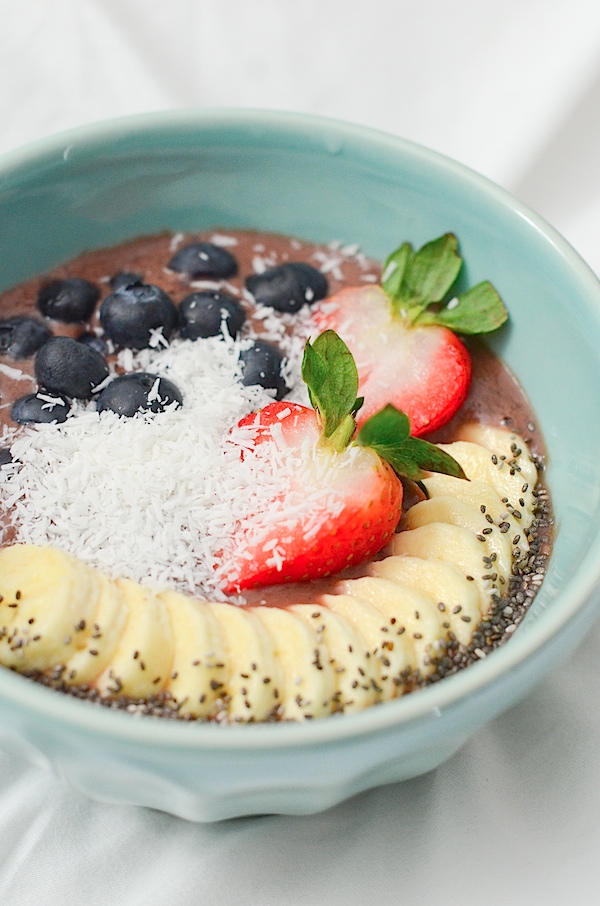 Easy Acai Bowl Recipe