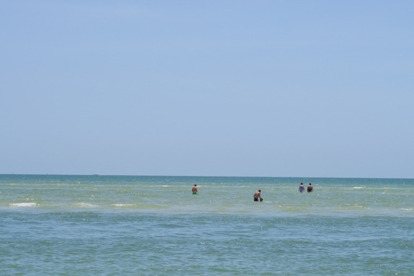 Sisters in Tampa: Day 3 (Fort De Soto Beach Sand Bar)