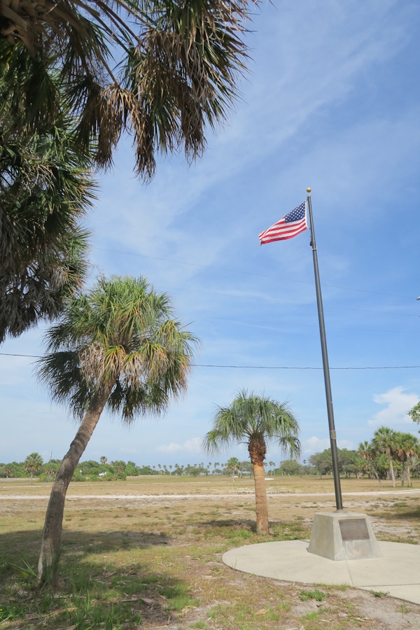 Sisters in Tampa: Day 3 (Fort De Soto Beach Sand Bar)