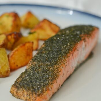 Quick and Easy Dill Roasted Salmon Recipe