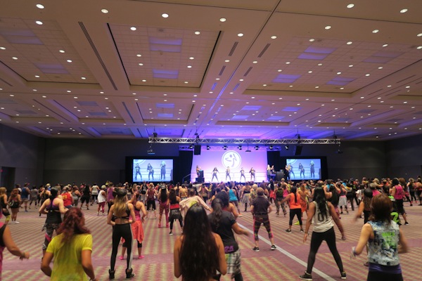 Zumba Convention 2017 VLOG: Day 2 (Hip Hop Turn Up, Fly Girls, and Fitness Concert Photos)