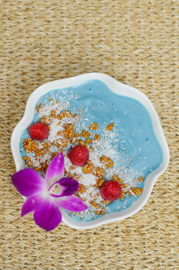 Mermaid Smoothie Bowl Recipe and How-To Video | Natural Colors