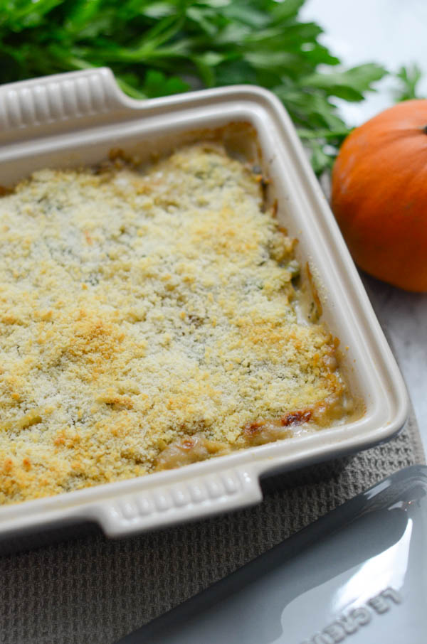 Try my lightened up Turkey Tetrazzini with your Thanksgiving leftovers. This fall recipe is easy and super delicious too. No gross canned soup. This is a clean eating version of a classic! Click for the recipe and a video. #fallfood #fallrecipe #recipe #healthy #healthyrecipes #healthyfood #cleaneating #recipe #realfood #thanksgivingleftovers