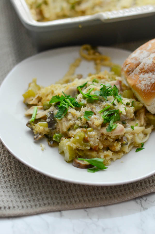 Try my lightened up Turkey Tetrazzini with your Thanksgiving leftovers. This fall recipe is easy and super delicious too. No gross canned soup. This is a clean eating version of a classic! Click for the recipe and a video. #fallfood #fallrecipe #recipe #healthy #healthyrecipes #healthyfood #cleaneating #recipe #realfood #thanksgivingleftovers