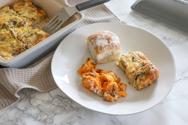 Transform your Thanksgiving leftovers into this delicious and Healthy Leftover Turkey and Veggie Breakfast Casserole with this cleaning eating recipe. Perfect for a post-holiday breakfast. Your family will love this fall recipe. #fallfood #fallrecipe #recipe #healthy #healthyrecipes #healthyfood #cleaneating #recipe #realfood #thanksgivingleftovers