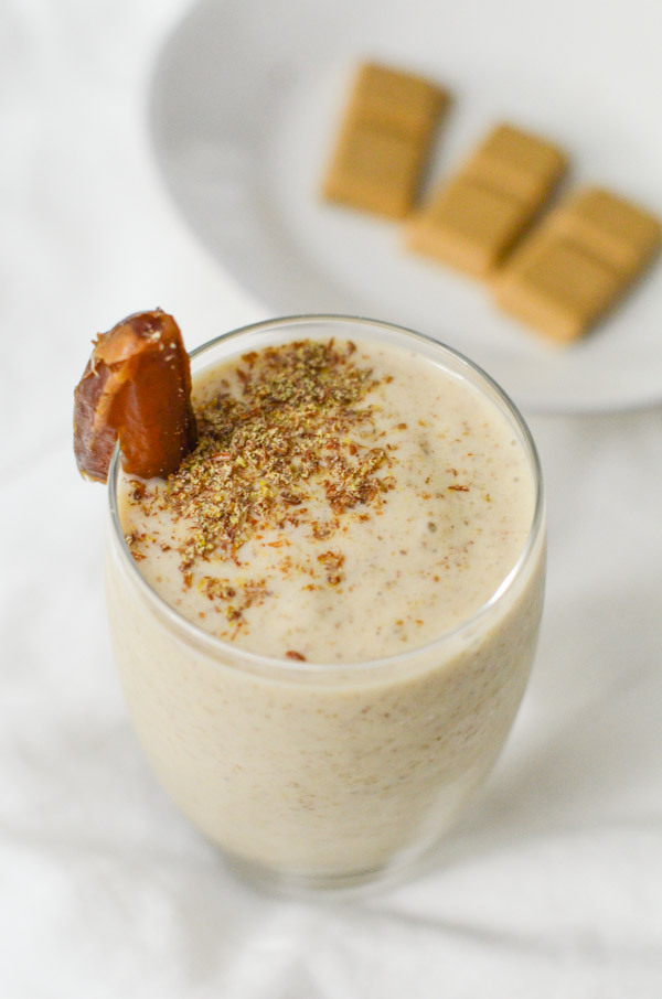 Healthy Salted Caramel Smoothie Recipe | No Sugar Added! - The Chic Life