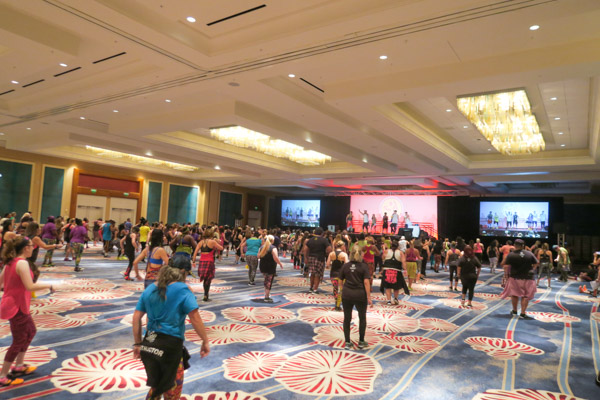 Zumba Convention 2018 VLOG: Day 1 (House Experience, Bollywood, and Heidy & Armando Master Class)