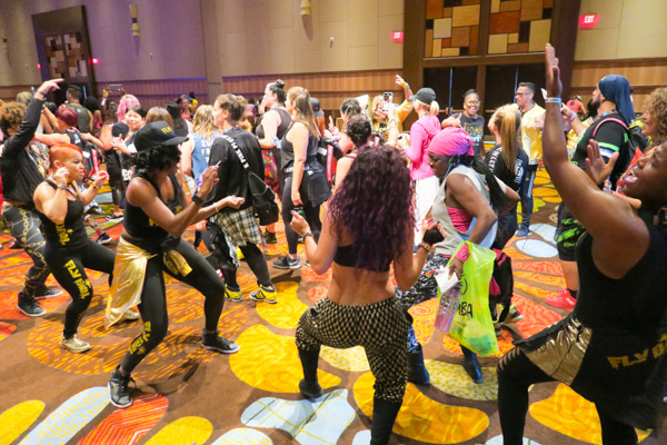 Zumba Convention 2018 VLOG: Day 3 (Latin Pop, Fly Girl 101, and Hip Hop Turn Up)