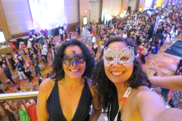 Zumba Convention 2018 VLOG: Day 3 Continued (Masquerade Theme Party)