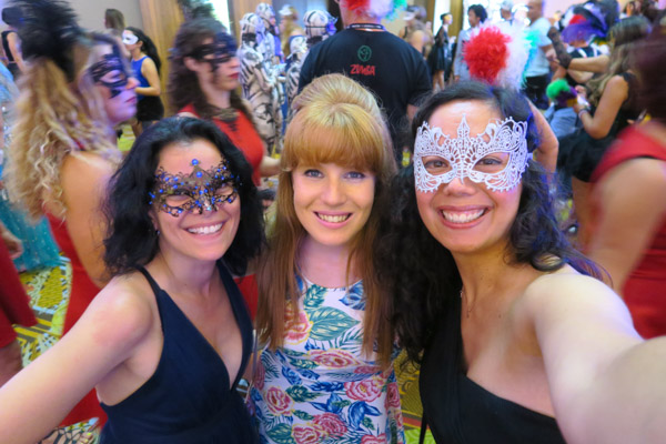 Zumba Convention 2018 VLOG: Day 3 Continued (Masquerade Theme Party)