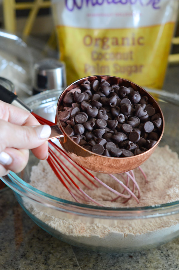 You won't believe these delicious muffins are healthy! Yes, Healthy Pumpkin Chocolate Chip Muffins. I have them on repeat for breakfast and dessert! This clean eating recipe is made with whole grain flour and is naturally vegan (though standard baking alternates are included) #recipe #healthy #healthyrecipes #healthyfood #cleaneating #recipe #realfood #vegan #veganrecipe