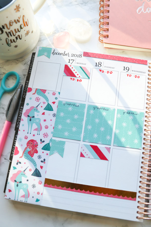 Click to see how I decorate my planner without using any stickers or washi tape (no Etsy!) | Plan with Me: Christmas No Washi Tape, No Stickers | Erin Condren 2018 #erincondren #lifeplanner #planner #planning #erincondren #plannerdecorations #plannerideas