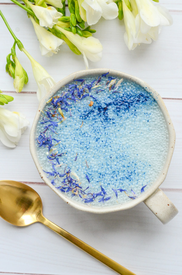 Get ready for bed with this Goodnight Moon Milk Recipe featuring Blue Majik and Reishi. This anti-inflammatory drink has the adaptogen reishi-known for helping de-stress and re-set sleep cycles. #recipe #healthy #healthyrecipes #cleaneating #vegan #vegetarian #adaptogen #naturalwellness