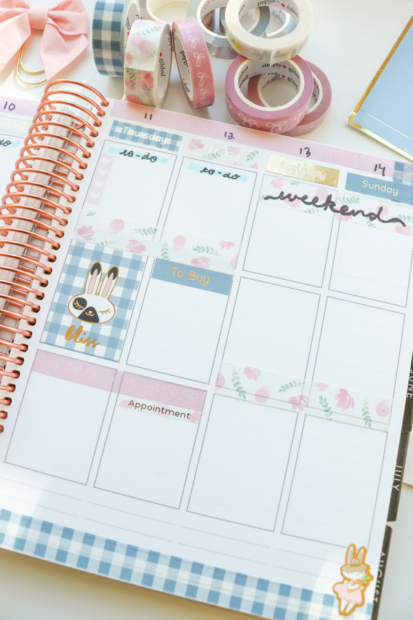 Click to watch this Plan with Me featuring the Simply Gilded March Subscription Box 2019 | Pretty Spring planner decorations #planner #plannerdecorations #plannerdecorating #plannerideas