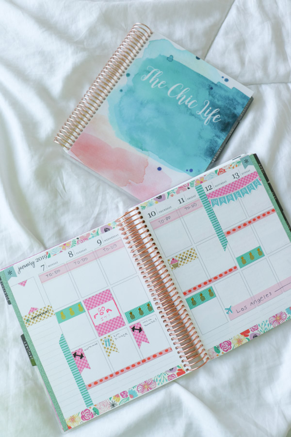 Win an Erin Condren LifePlanner! Plus 7 Reasons I Love the Erin Condren LifePlanner - why it's the best planner out there for getting organized in style. #planner #planning #plannerdecorations #plannerideas #happyplanner #erincondren #plannertips