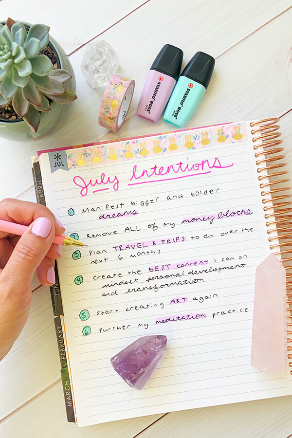 How to Set Monthly Intentions and My July 2019 Intentions | In my Erin Condren LifePlanner #intentions #lawofattraction #intentionalliving